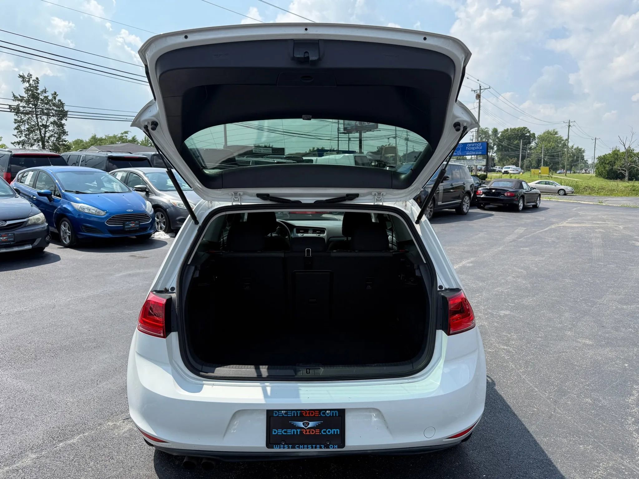 Used 2015 Volkswagen Golf S image 33