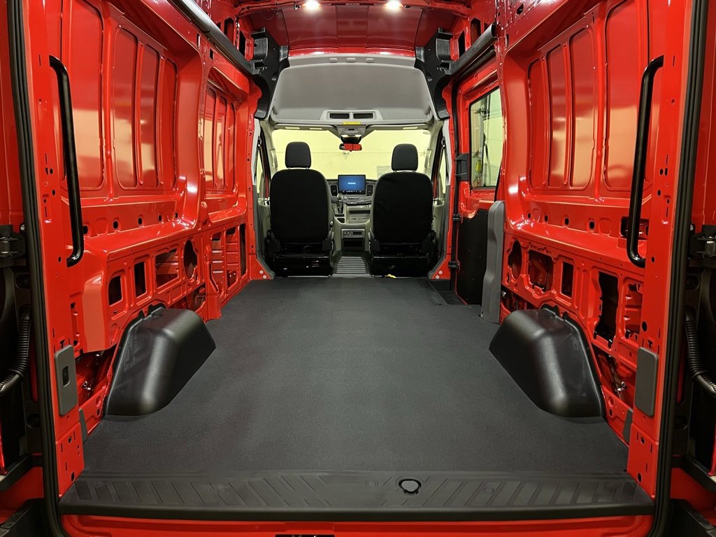 New 2025 Ford Transit 350 148 High Roof AWD image 32