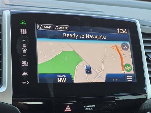 Used 2016 Honda Pilot Touring image 13