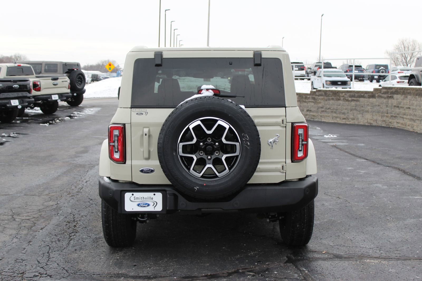 New 2025 Ford Bronco Outer Banks image 4