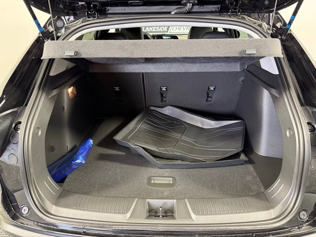 New 2026 Chevrolet Trax LT w/ Driver Confidence Package FWD image 11