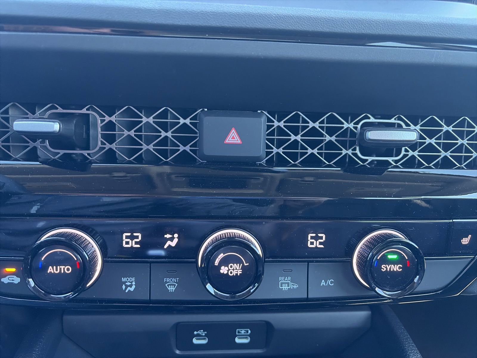 Used 2025 Honda Accord EX-L image 16