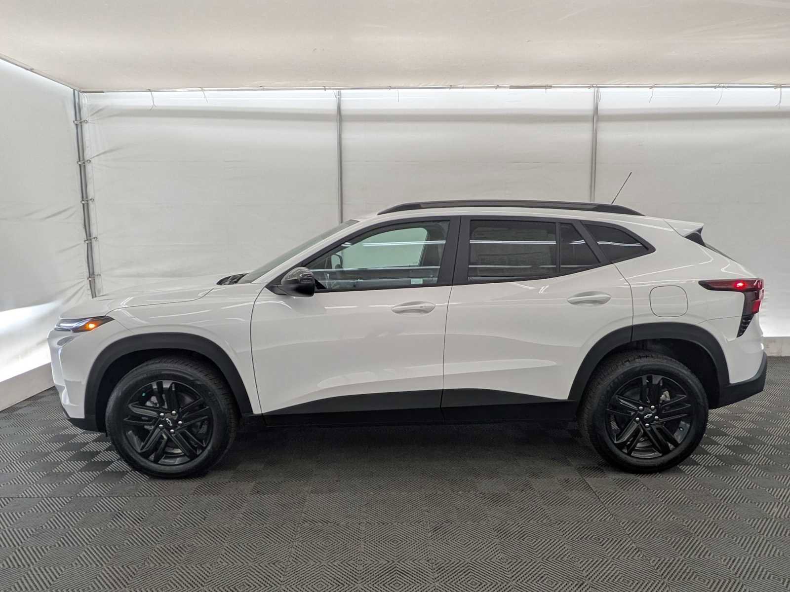 New 2025 Chevrolet Trax ACTIV w/ Driver Confidence Package image 3