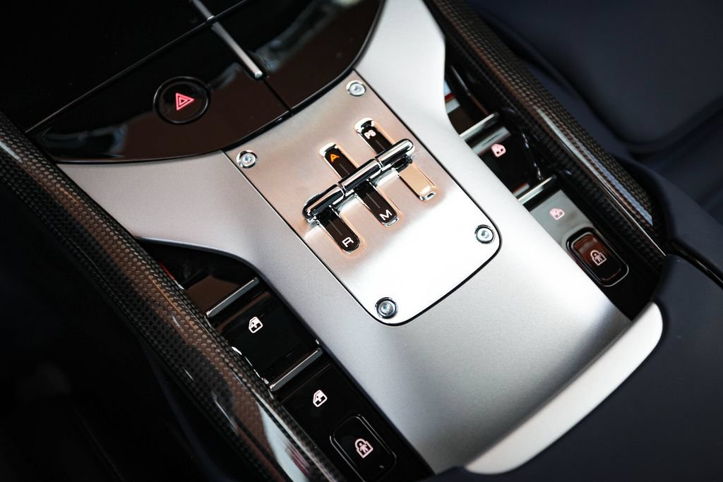 Certified 2026 Ferrari Purosangue AWD/4WD image 40