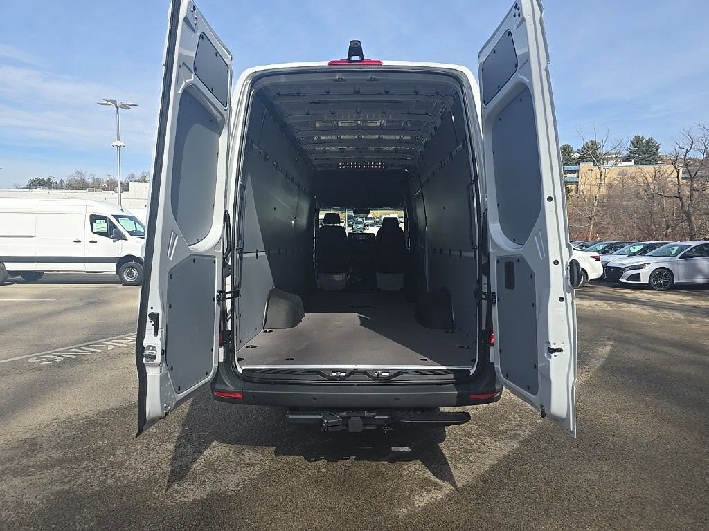 New 2025 Mercedes-Benz Sprinter 3500 image 21