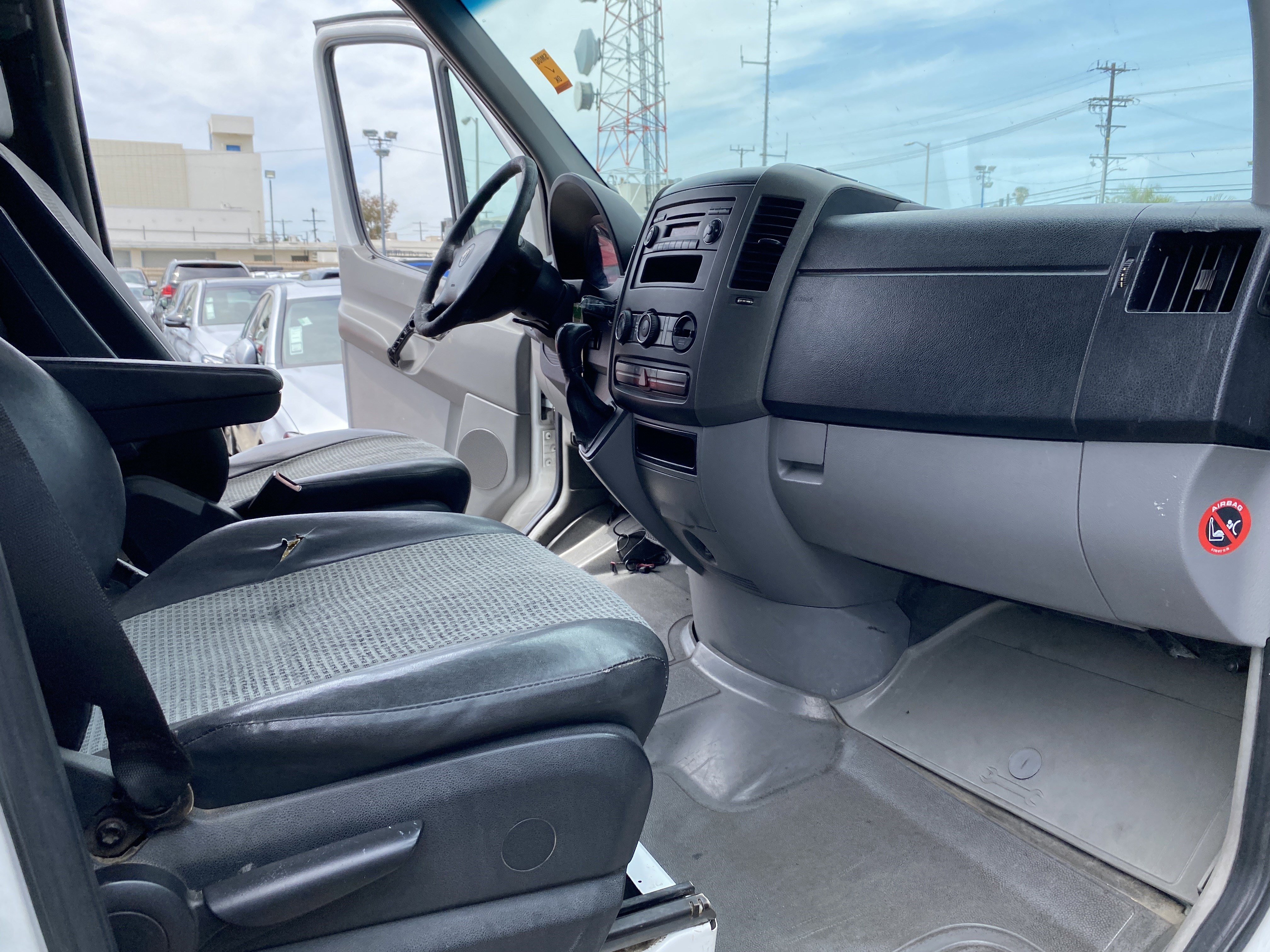 Used 2007 Dodge Sprinter 2500 image 17