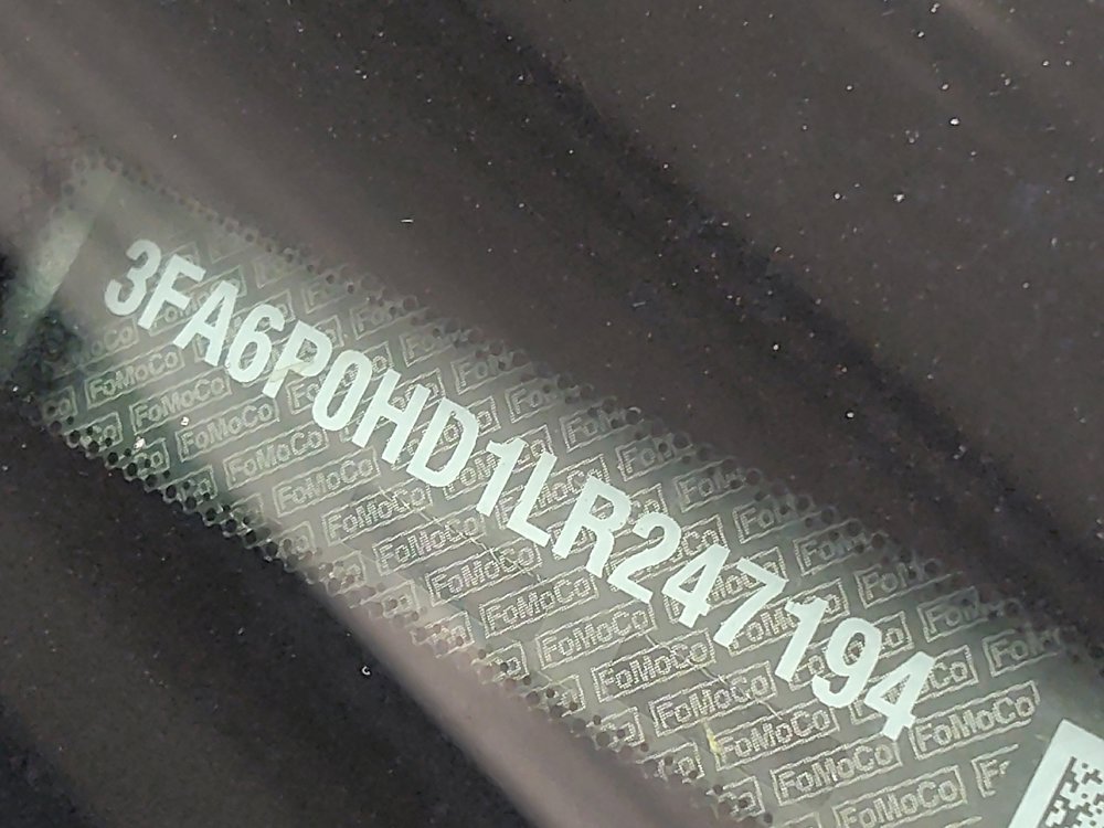 Used 2020 Ford Fusion SE FWD image 33