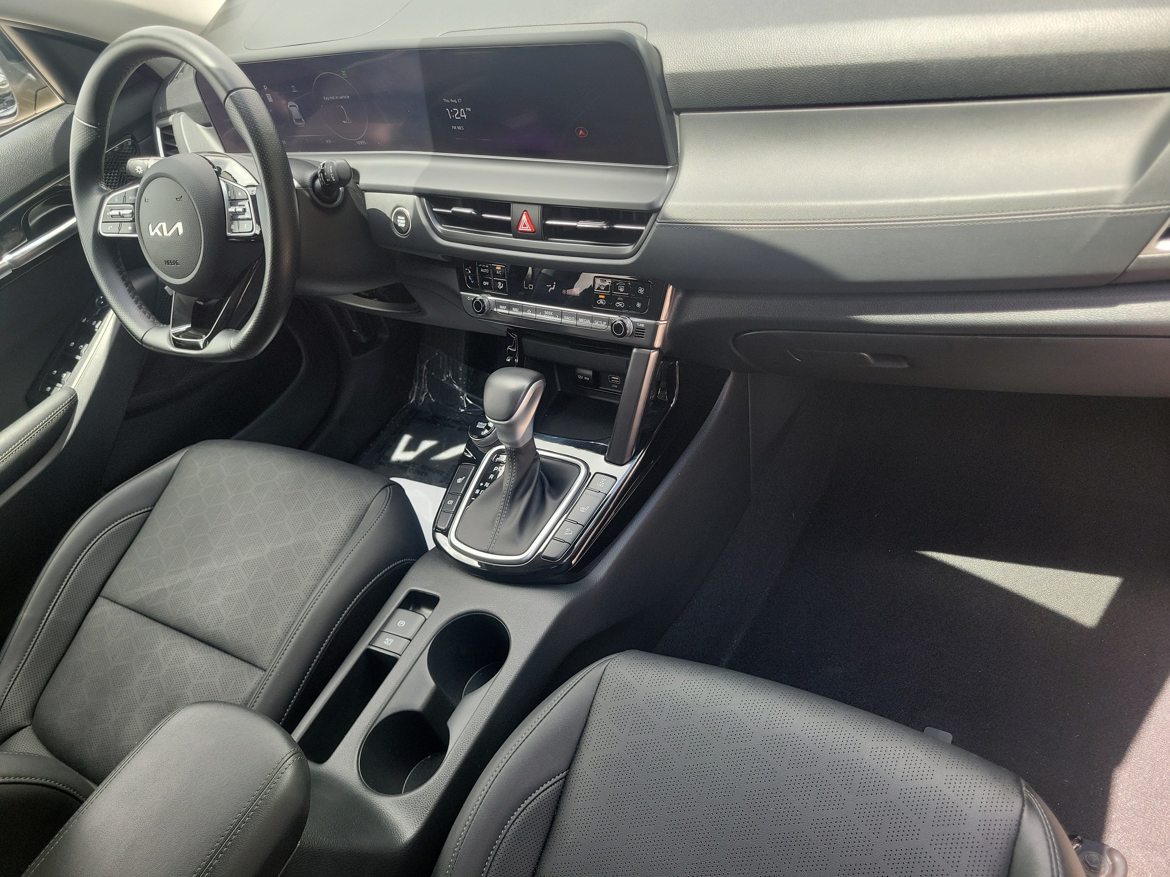 Used 2024 Kia Seltos SX AWD/4WD image 17