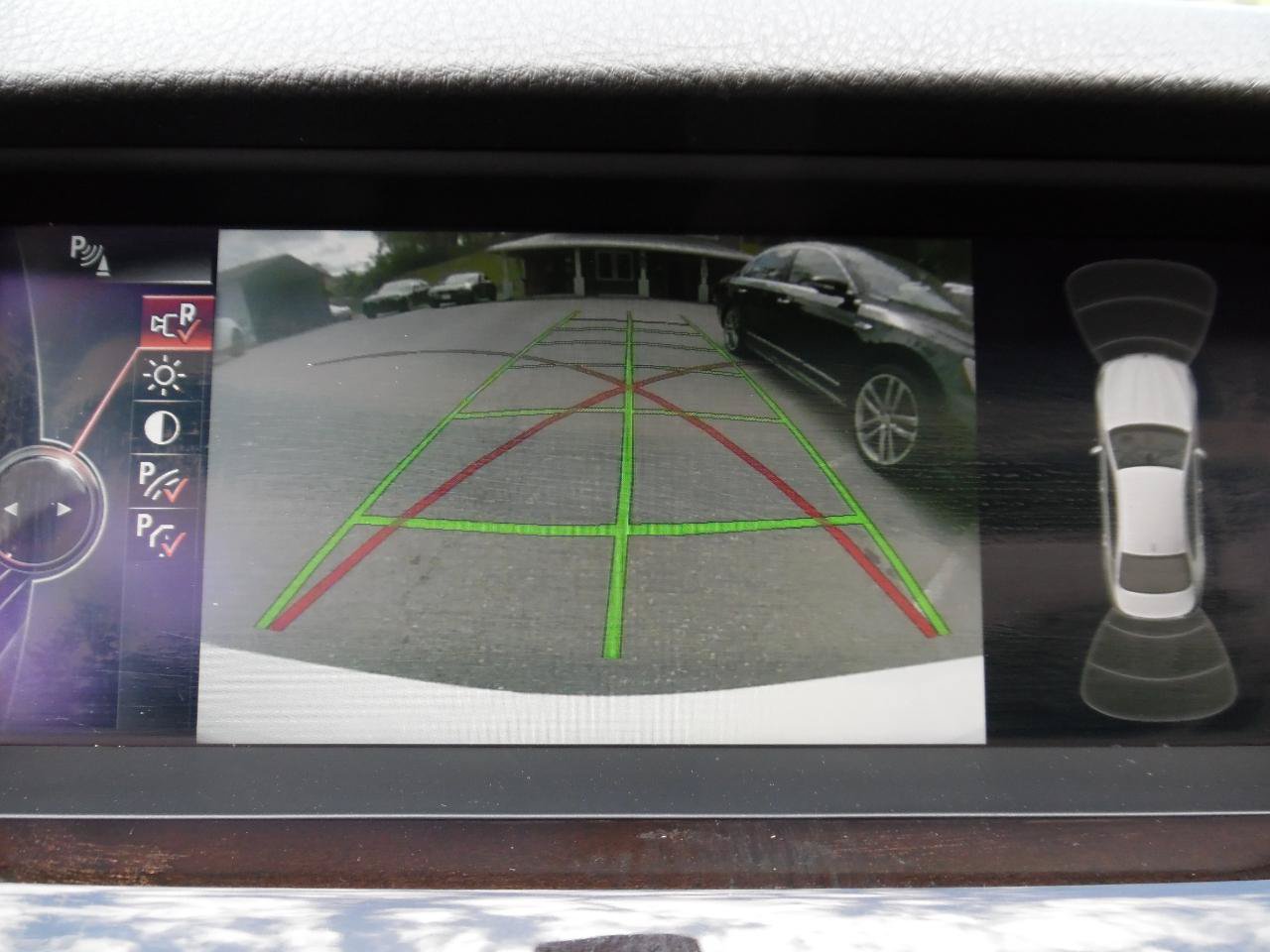 Used 2014 BMW 528i Sedan RWD image 16