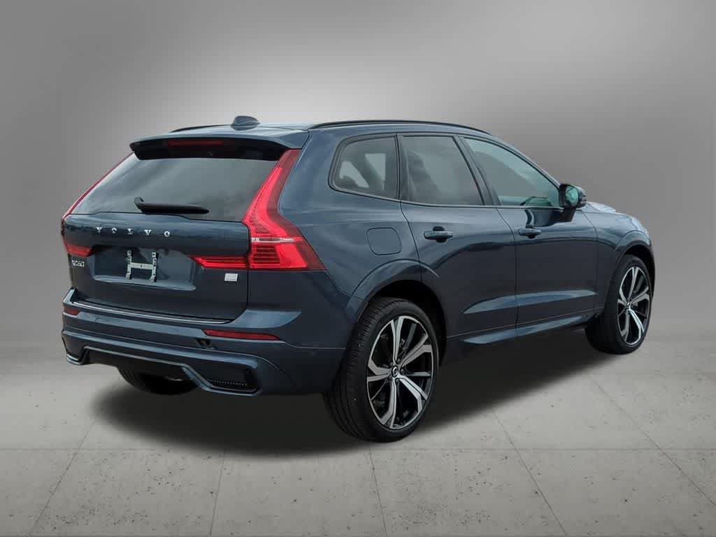Certified 2024 Volvo XC60 T8 Ultimate w/ Protection Package Premier AWD/4WD image 6