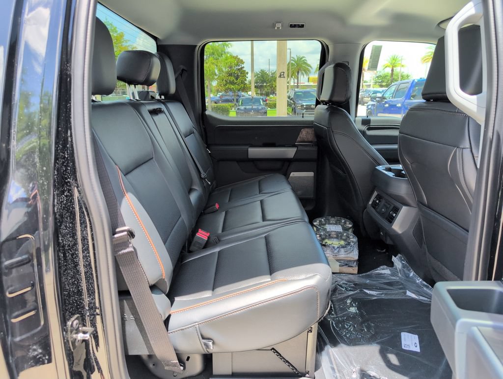 New 2026 Ford F250 Lariat w/ Chrome Package AWD/4WD image 15
