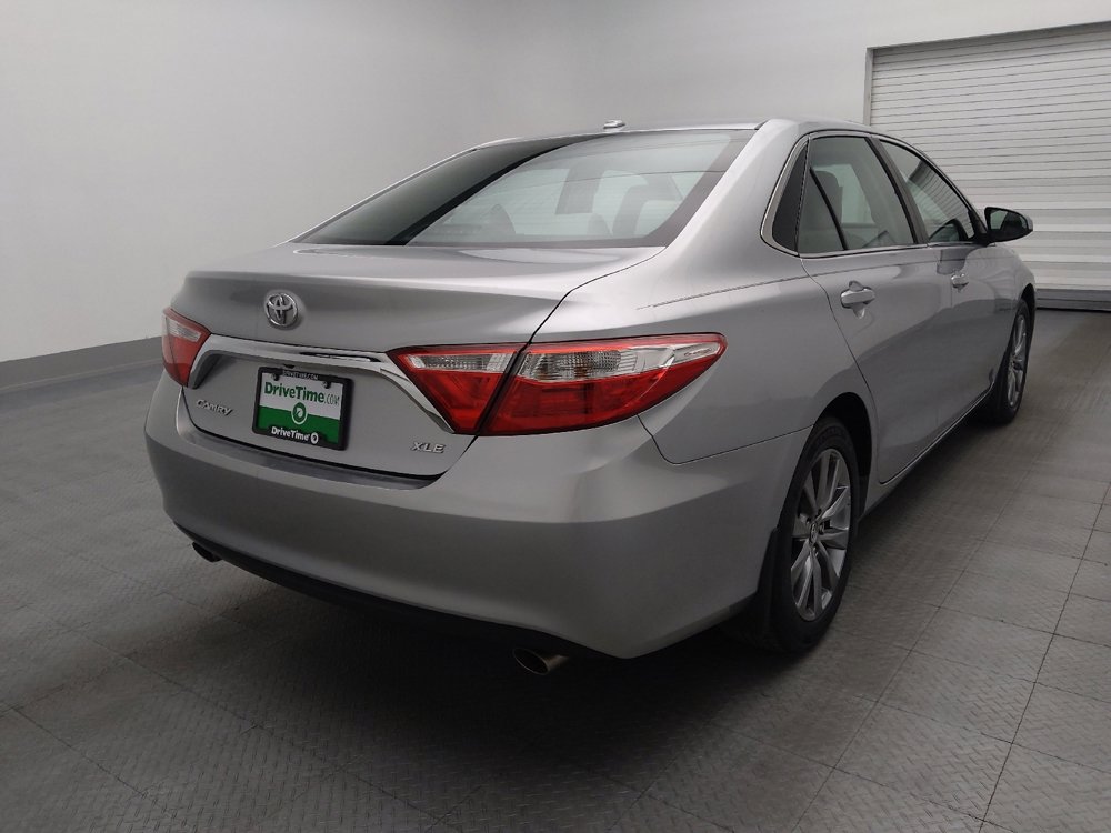 Used 2015 Toyota Camry XLE image 9