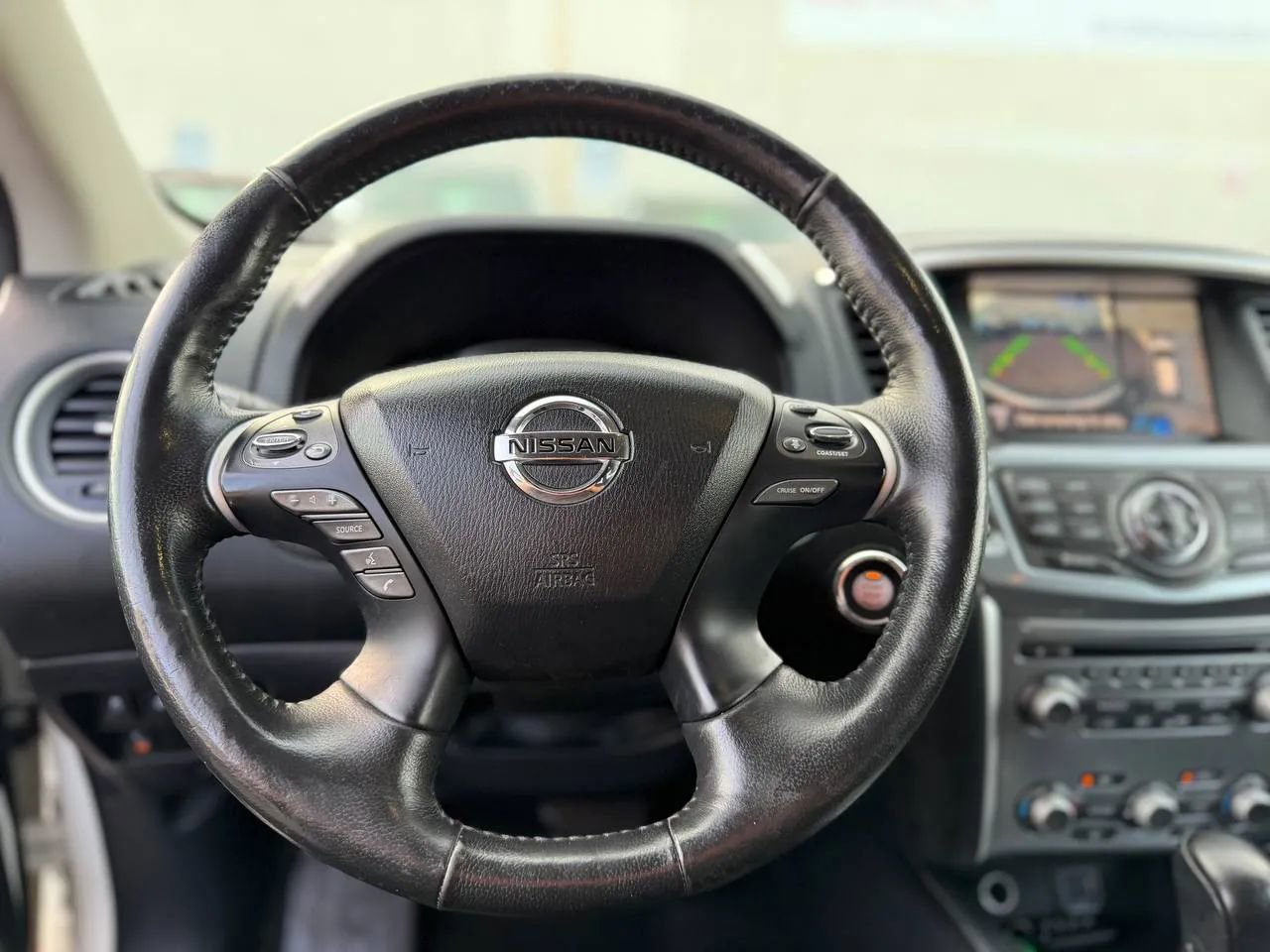 Used 2019 Nissan Pathfinder SL image 44