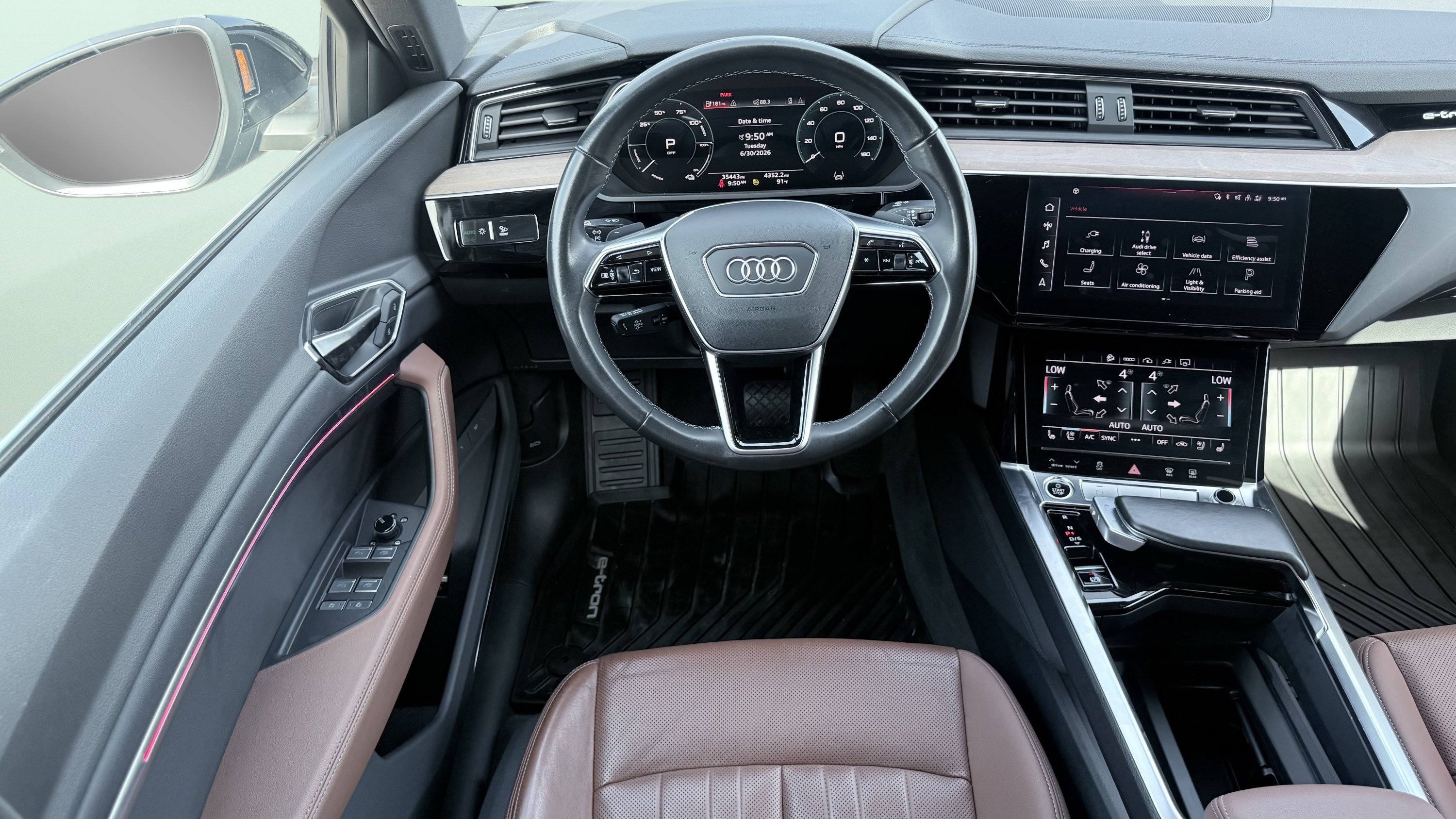 Used 2024 Audi Q8 e-tron Premium Plus w/ Premium Plus Package AWD/4WD image 58