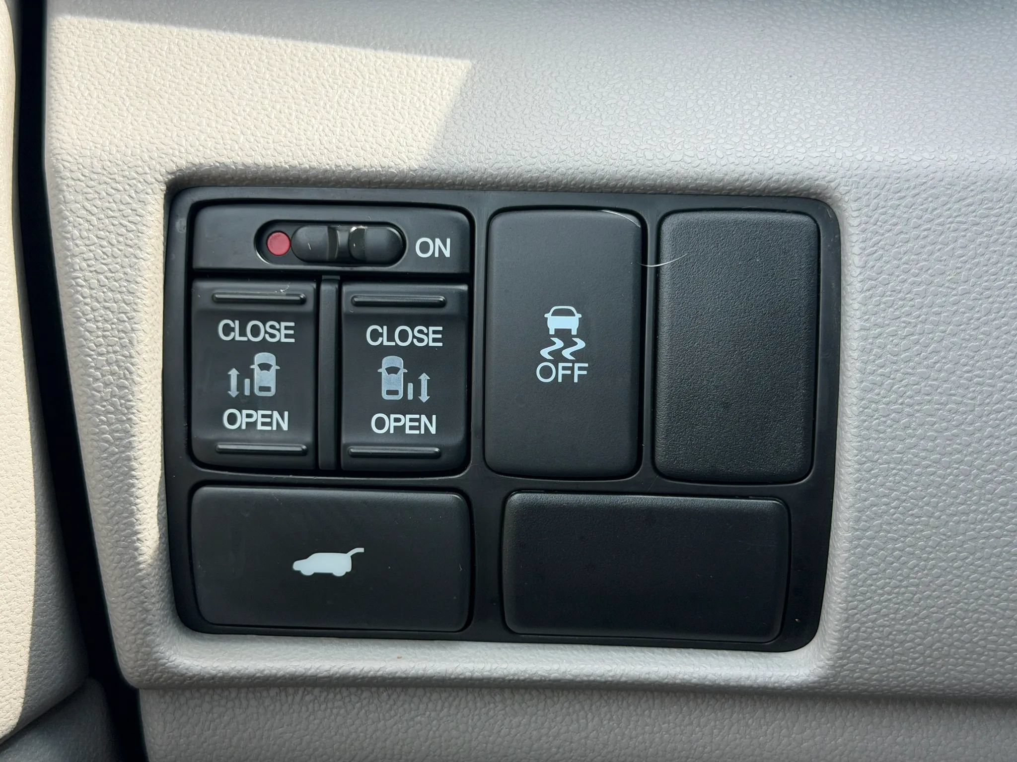 Used 2012 Honda Odyssey EX-L image 31