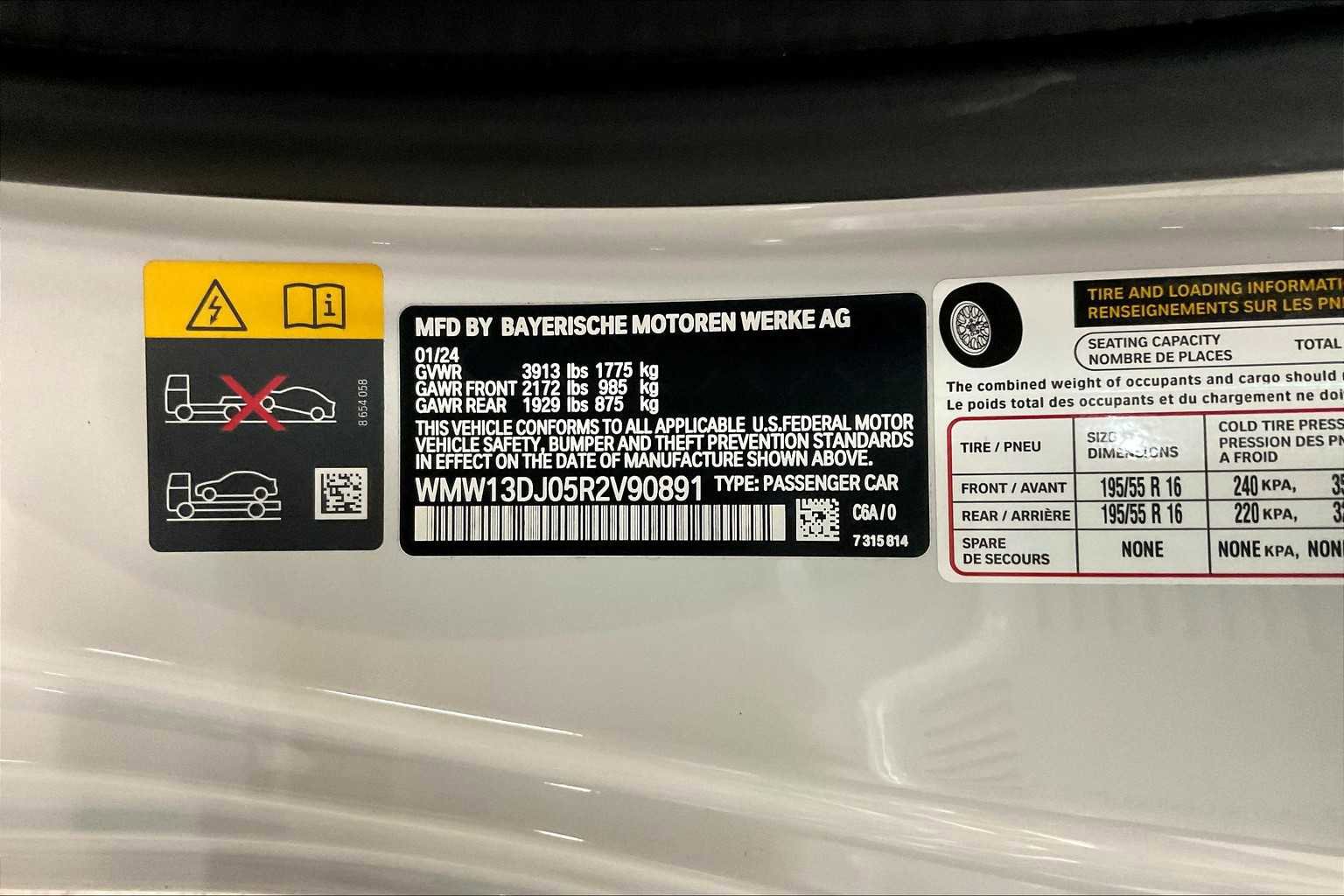 Used 2024 MINI Cooper SE image 35