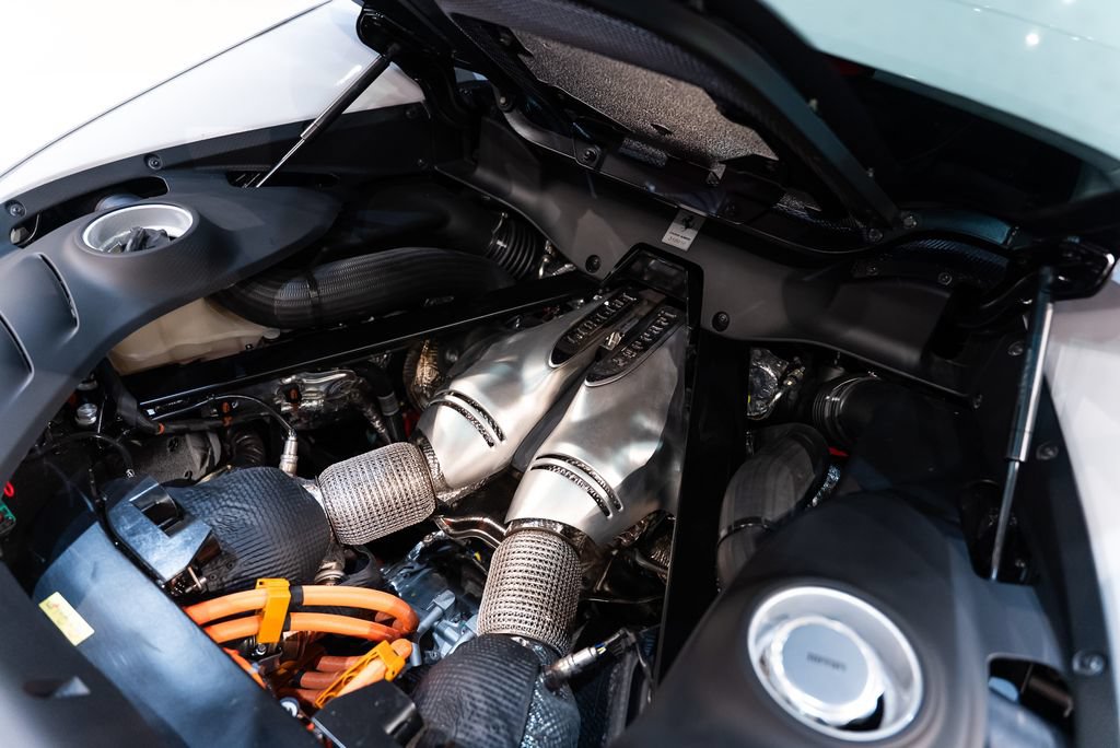 Certified 2025 Ferrari 296 GTB RWD image 18