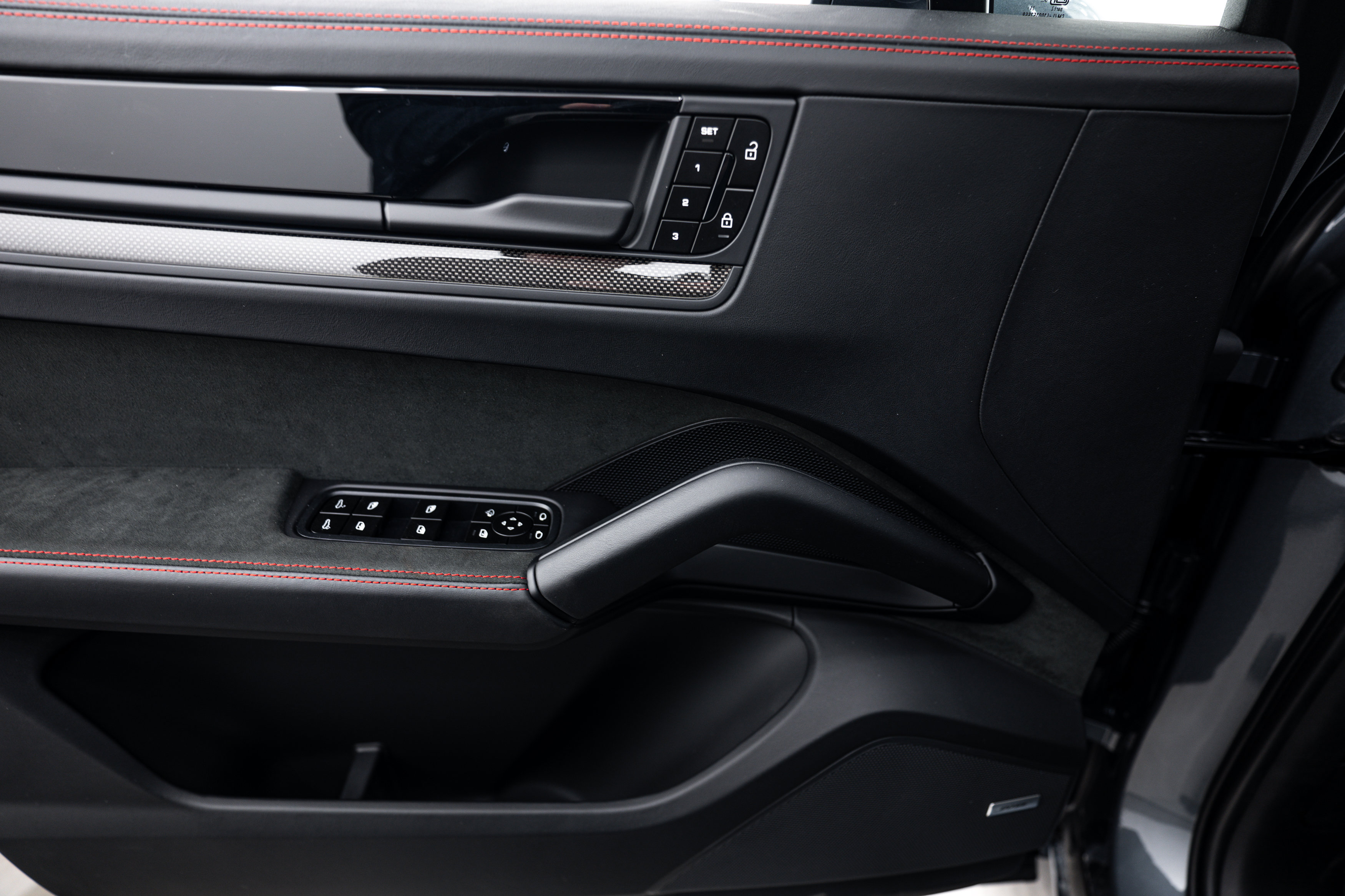 New 2026 Porsche Cayenne GTS AWD/4WD image 19