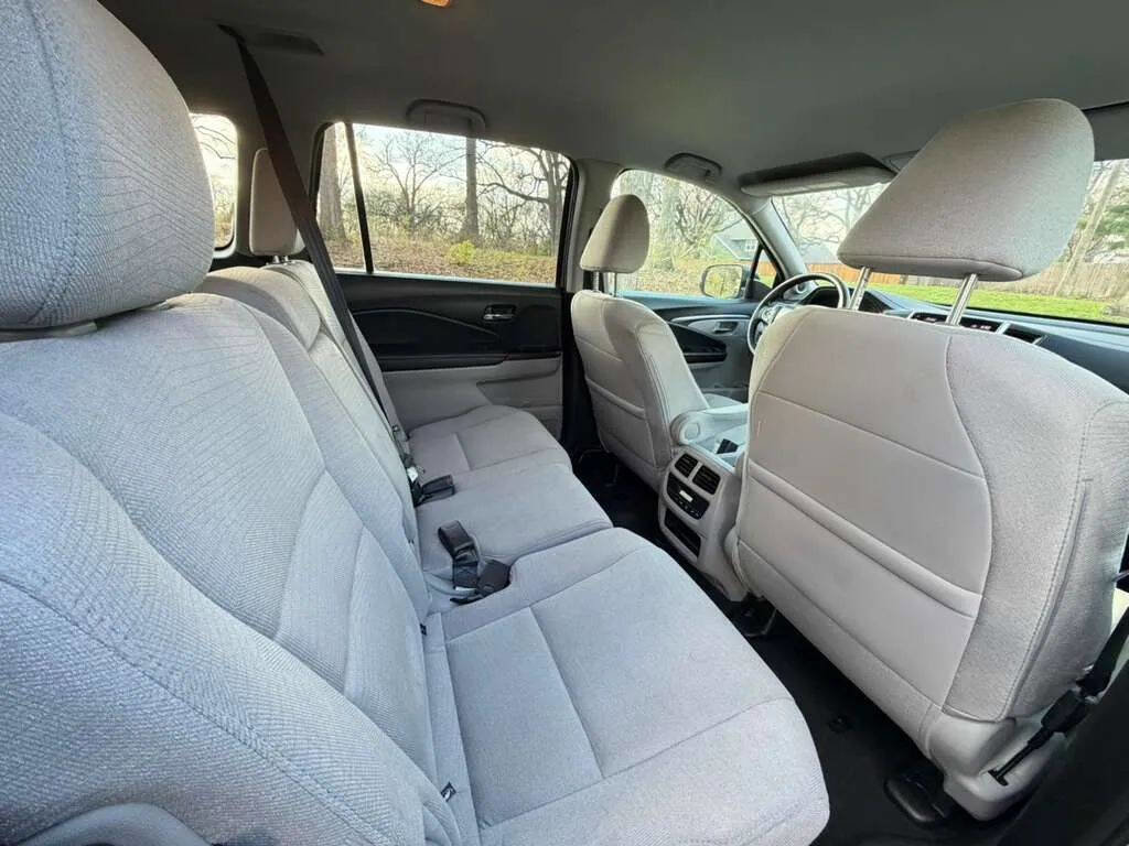 Used 2018 Honda Pilot EX image 8