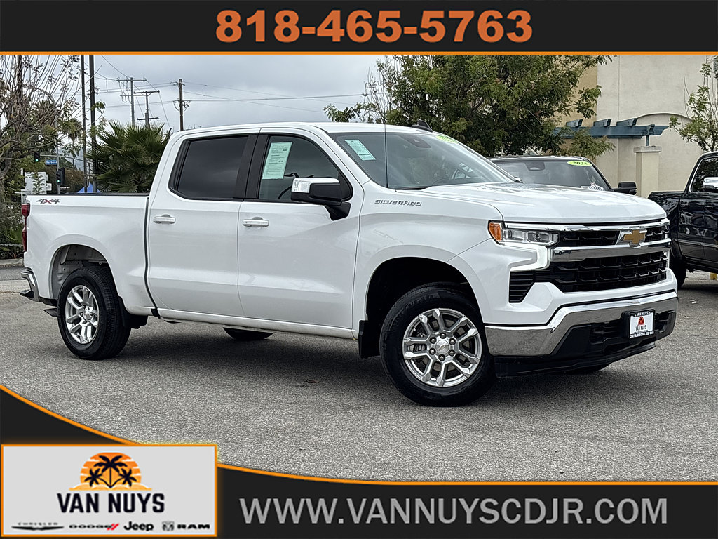 Used 2023 Chevrolet Silverado 1500 LT AWD/4WD image 1