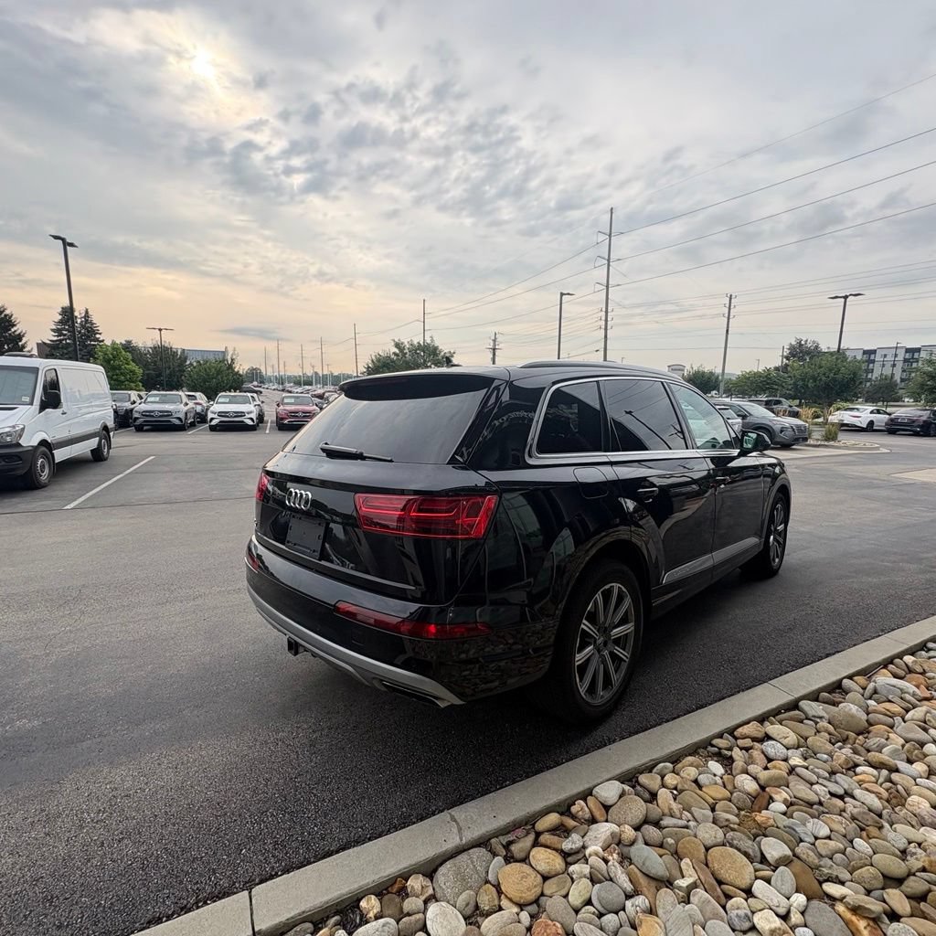 Used 2019 Audi Q7 3.0T Prestige AWD/4WD image 6