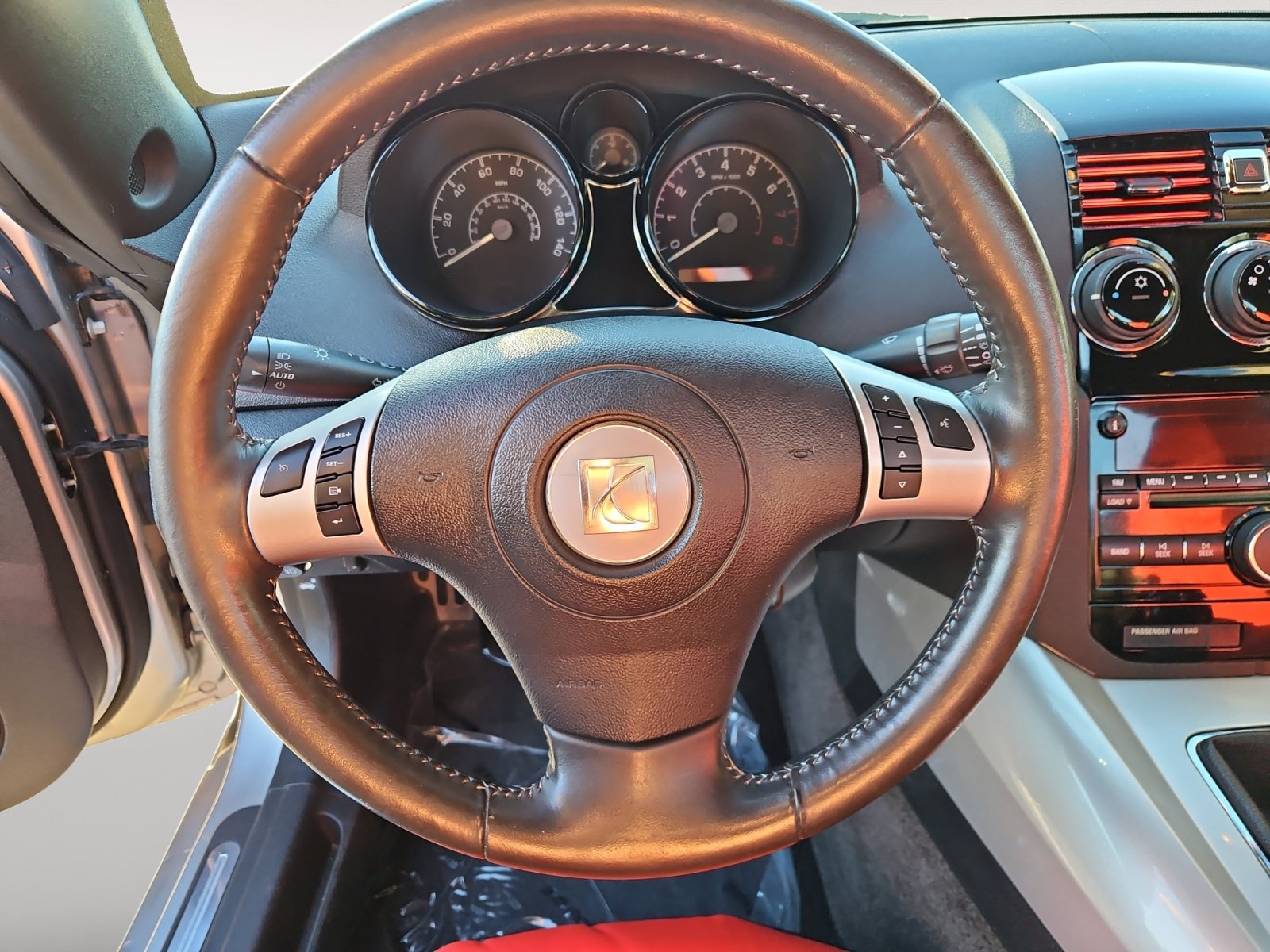 Used 2007 Saturn Sky w/ Premium Trim Pkg RWD image 12