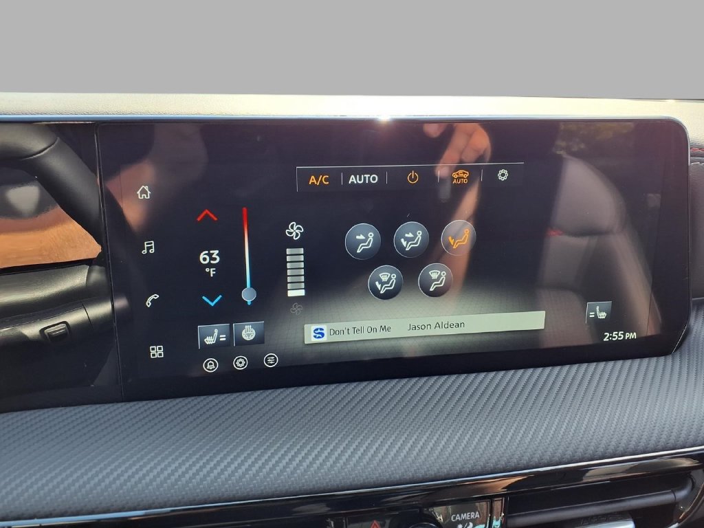 New 2027 Nissan Kicks SR w/ SR Premium Package AWD/4WD image 7