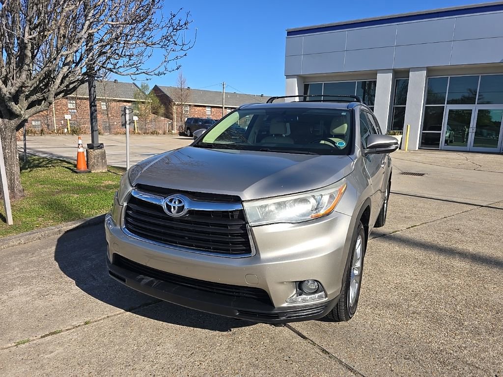 Used 2016 Toyota Highlander Limited image 11