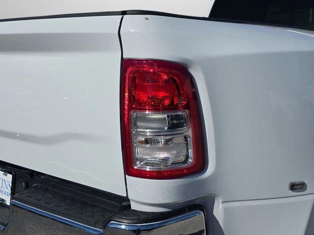 Used 2024 RAM 3500 Big Horn image 31