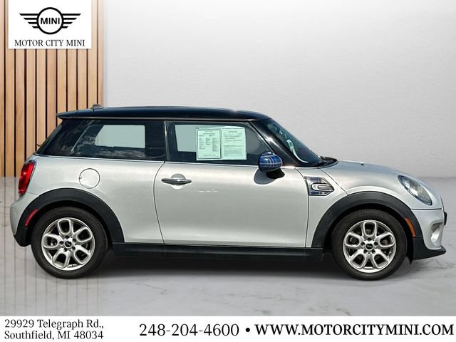 Used 2014 MINI Cooper 2-Door Hardtop FWD image 2