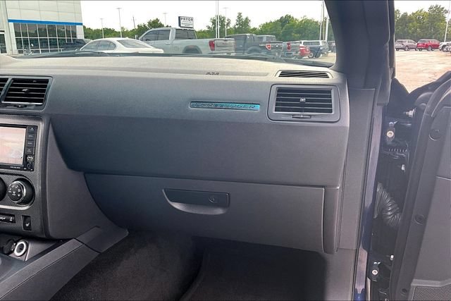 Used 2014 Dodge Challenger R/T RWD image 25