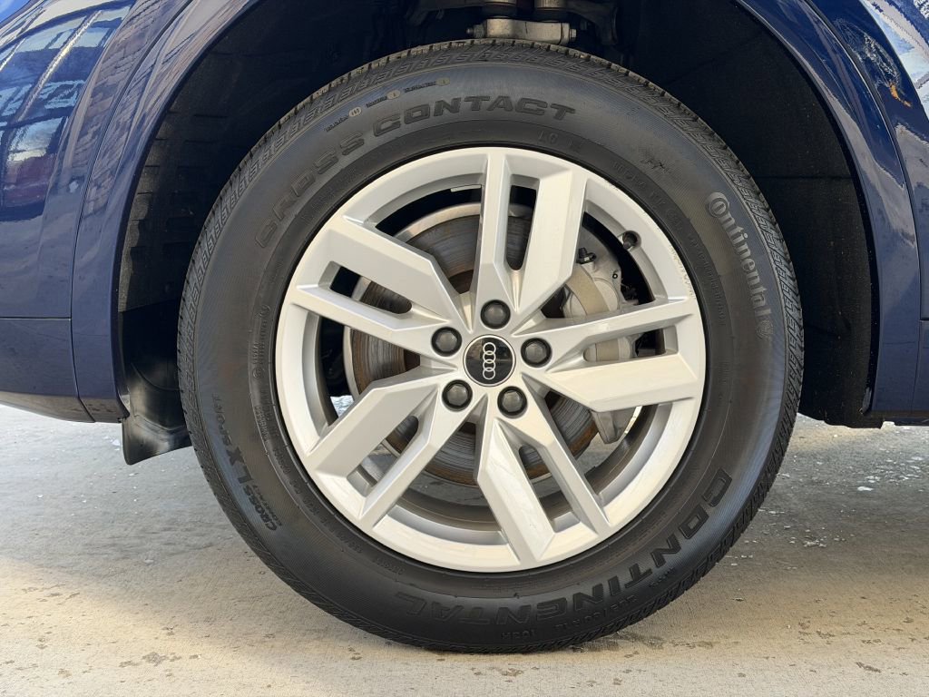 Used 2022 Audi Q5 2.0T Premium w/ Convenience Package image 25