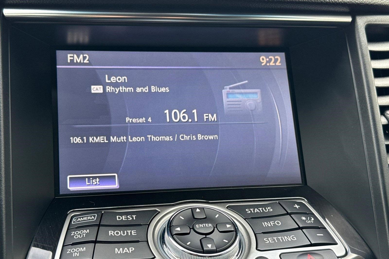 Used 2010 INFINITI FX35 AWD w/ Navigation Pkg image 23