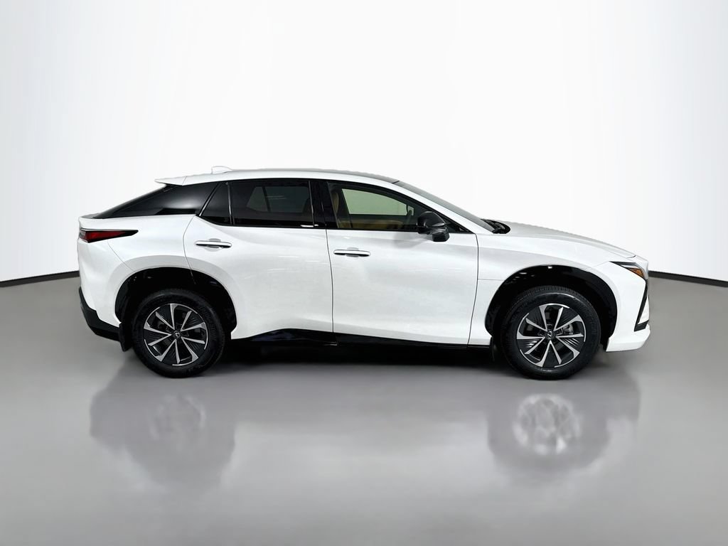Certified 2025 Lexus RZ 300e w/ Accessory Package (2T) FWD image 4