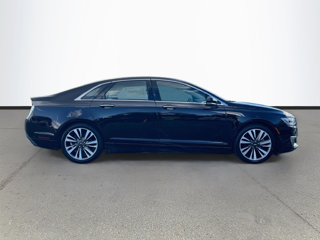Used 2020 Lincoln MKZ Reserve w/ Elements Package FWD image 8