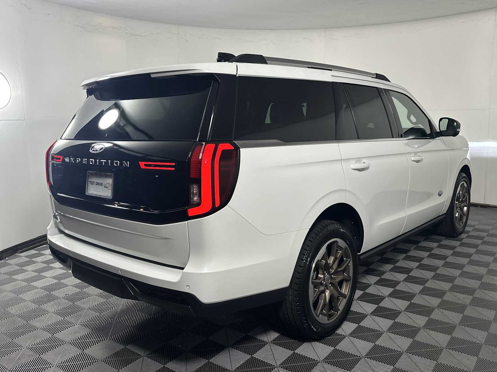 New 2027 Ford Expedition King Ranch AWD/4WD image 7