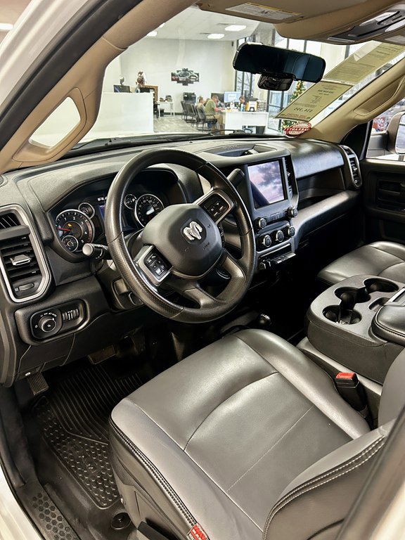 Used 2020 RAM 3500 Tradesman w/ Chrome Appearance Group image 13