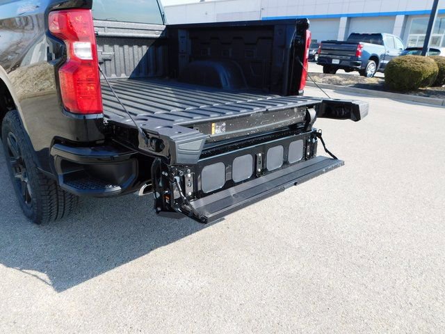 New 2026 Chevrolet Silverado 1500 Custom Trail Boss image 9