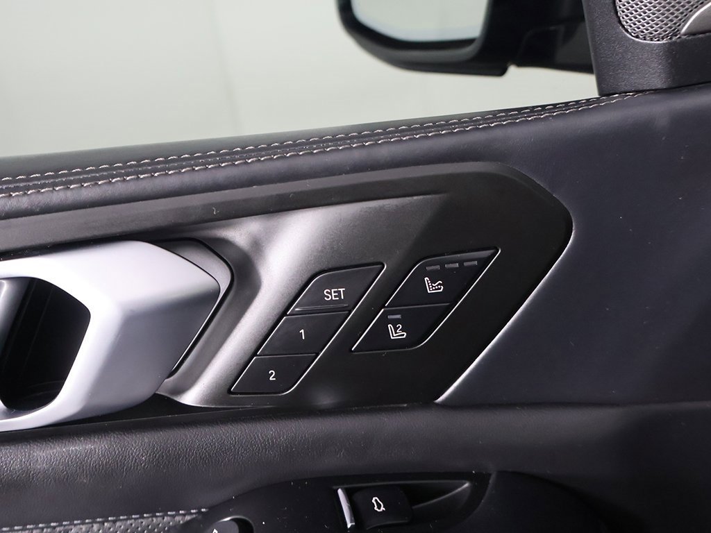 Used 2021 BMW X5 M w/ Executive Package image 42