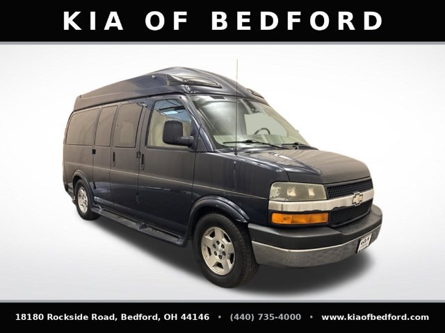 Used 2007 Chevrolet Express 1500 w/ Preferred Equipment Group RWD image 3
