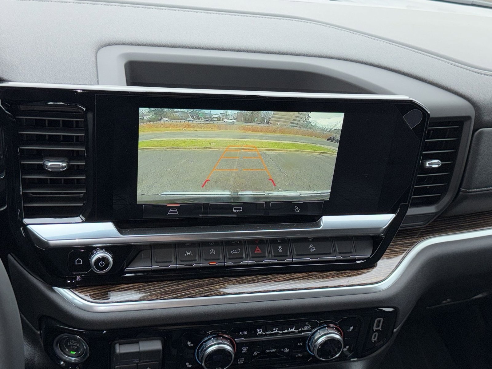 New 2026 GMC Sierra 1500 Elevation image 19