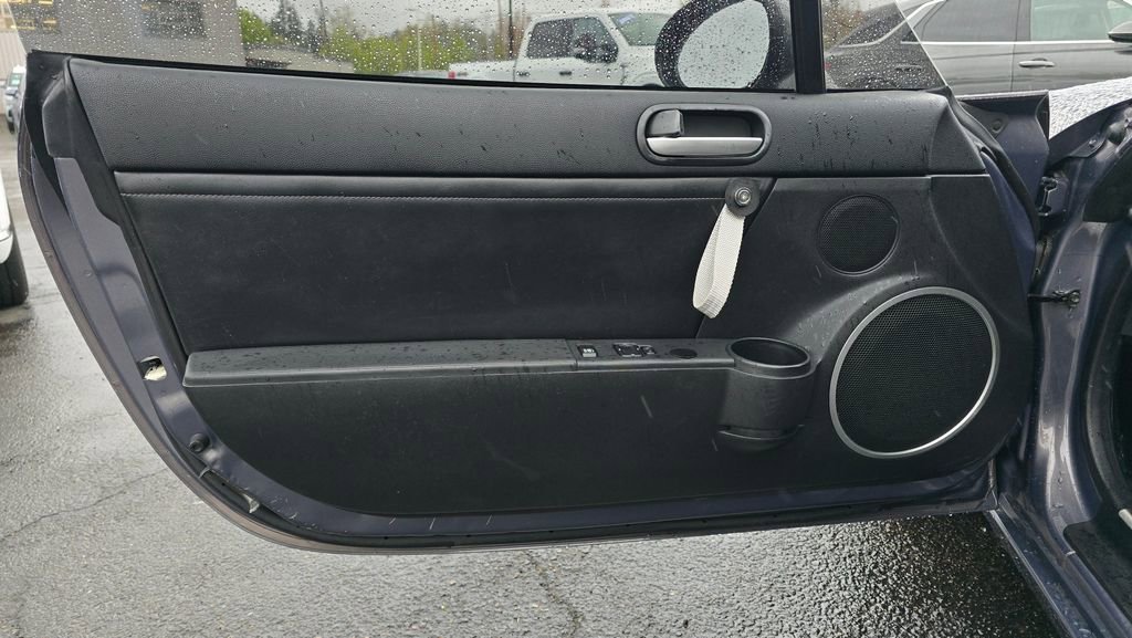 Used 2007 MAZDA MX-5 Miata Grand Touring w/ Premium Pkg image 19