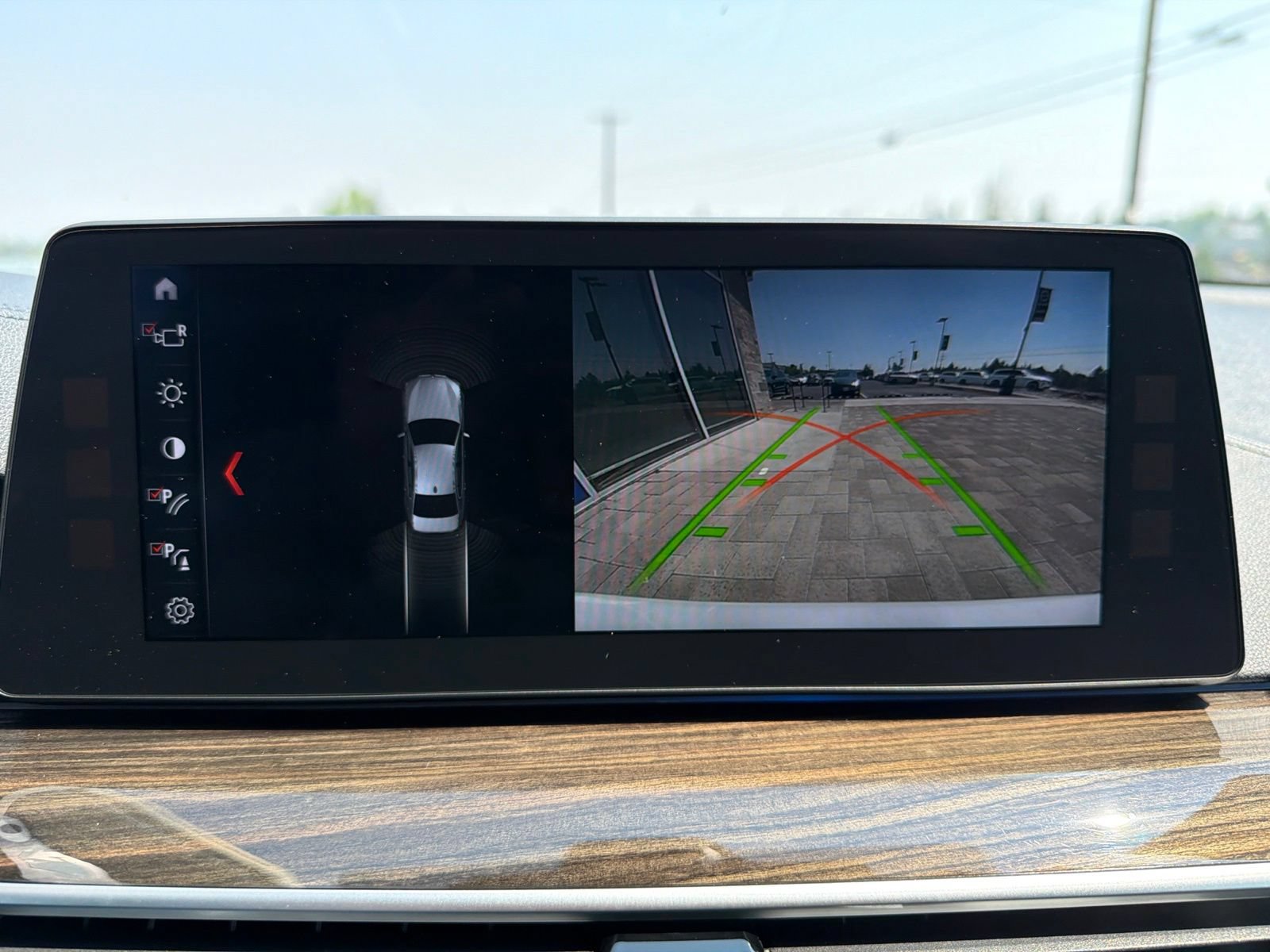 Used 2018 BMW 540i RWD image 14