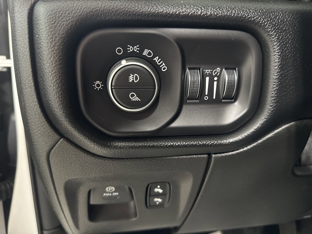 Used 2019 RAM 1500 Big Horn image 15