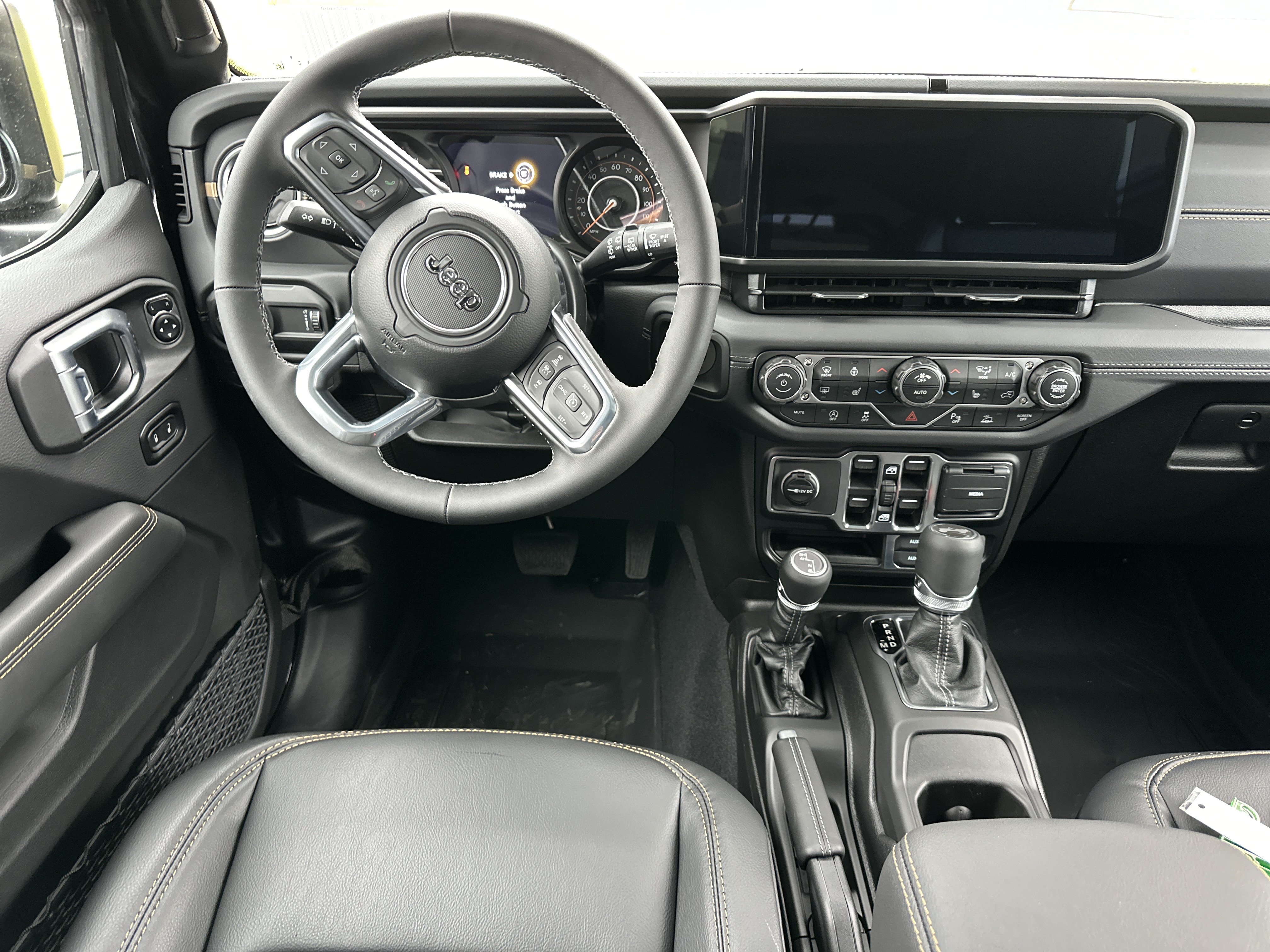 New 2026 Jeep Wrangler Unlimited Sahara w/ Safety Group AWD/4WD image 25