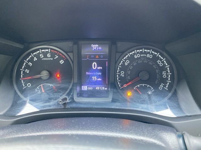 Used 2020 Toyota Tacoma SR image 7
