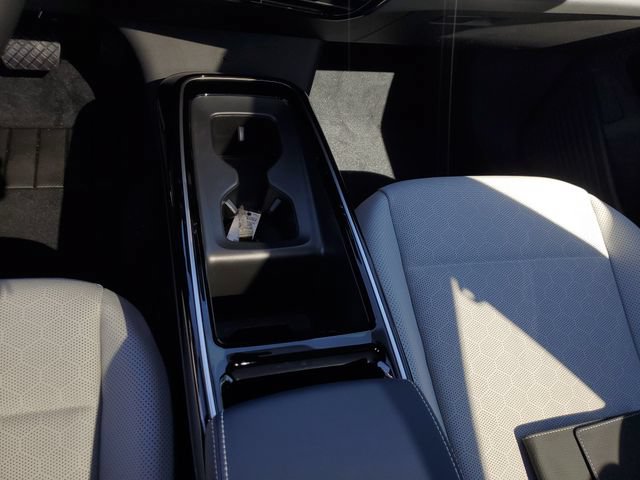 New 2025 Volkswagen ID.4 Pro S AWD/4WD image 22