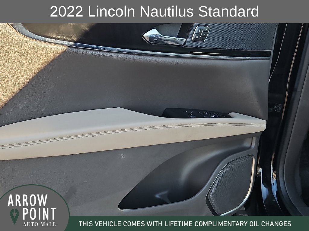 Used 2022 Lincoln Nautilus FWD w/ Premium Package image 21