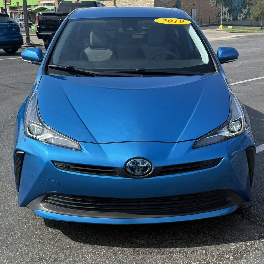 Used 2019 Toyota Prius LE FWD image 5