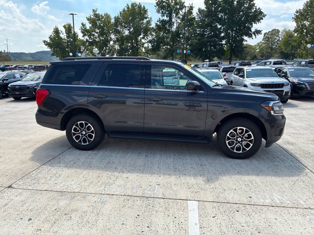 Used 2024 Ford Expedition XLT AWD/4WD image 37